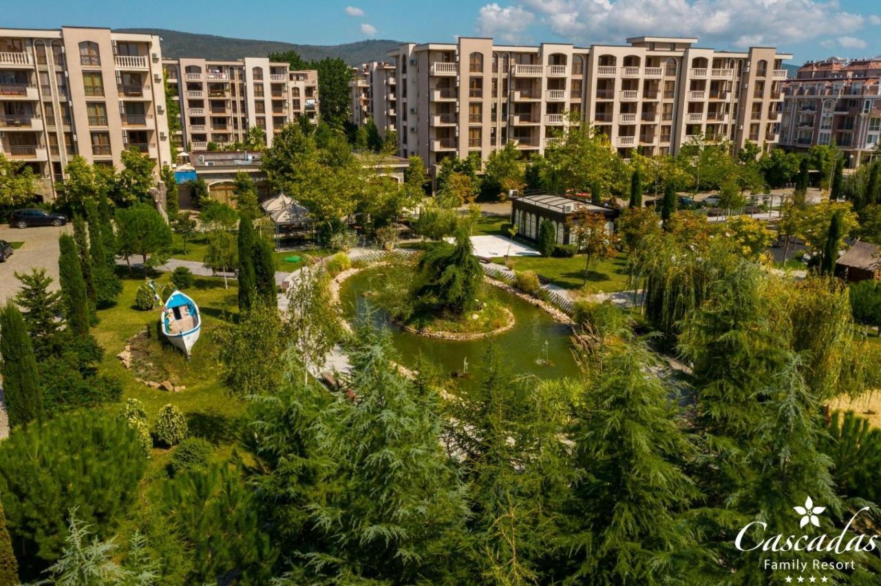 каскадас фемили ризорт
